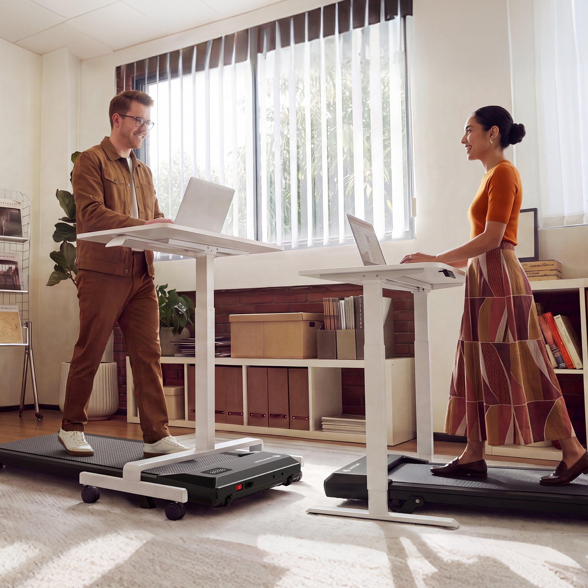 DeerRun Q2 Urban Plus Walking Workstation Bundle