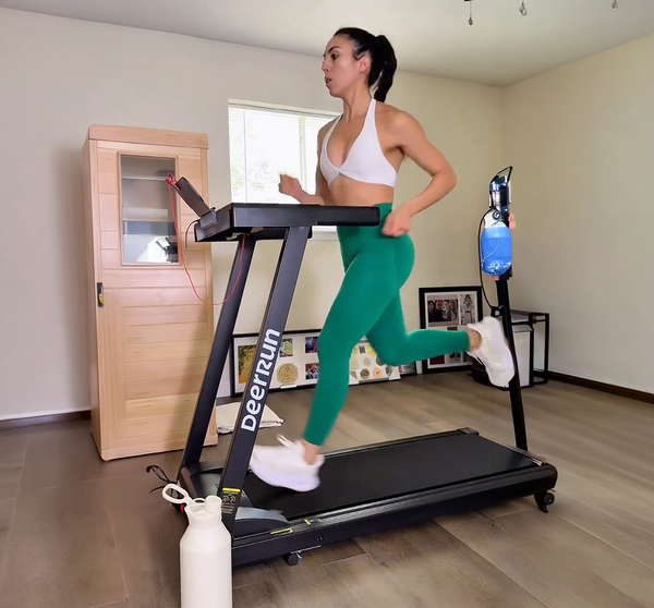 @victoriastambaugh using DeerRun fitness equipment