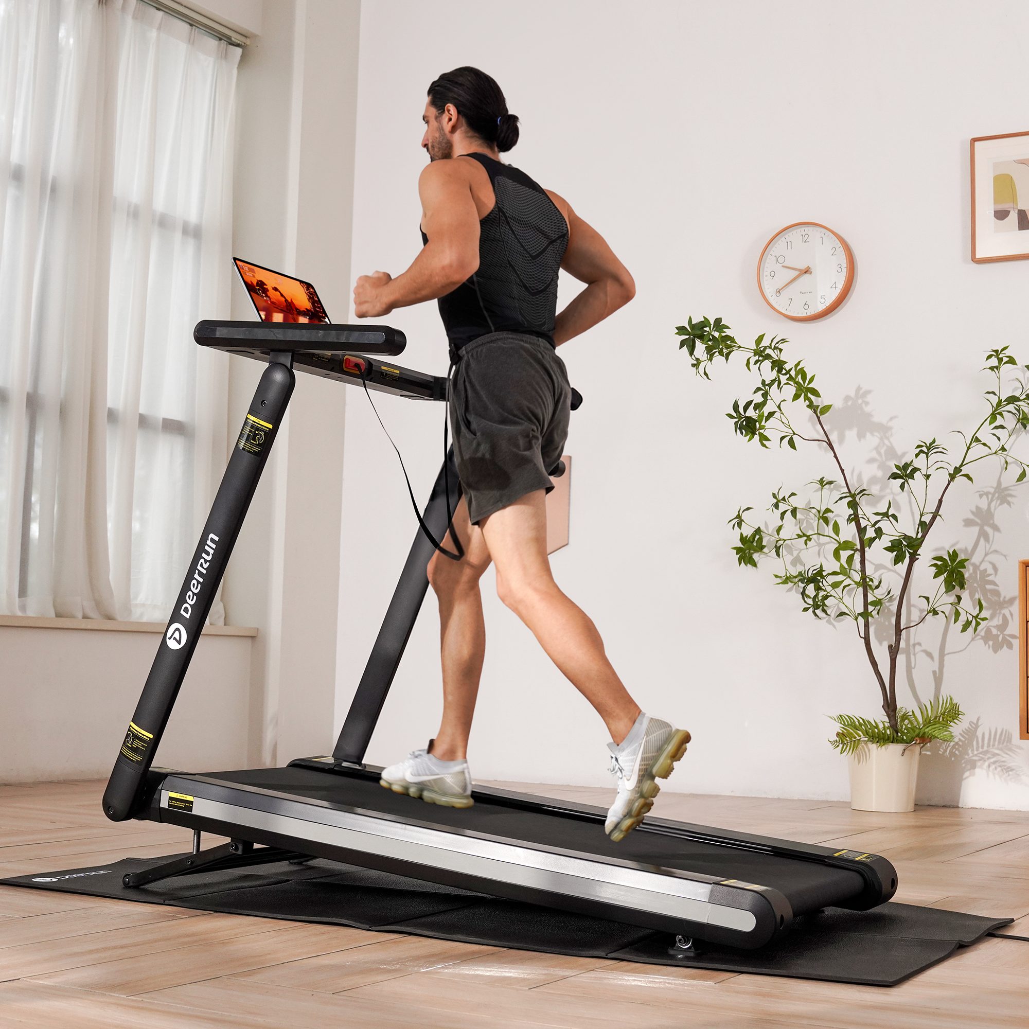 DeerRun X20 Treadmill with 15% Auto Incline Full Running Deck Treadmill Support Bluetooth & Remote Wireless Control